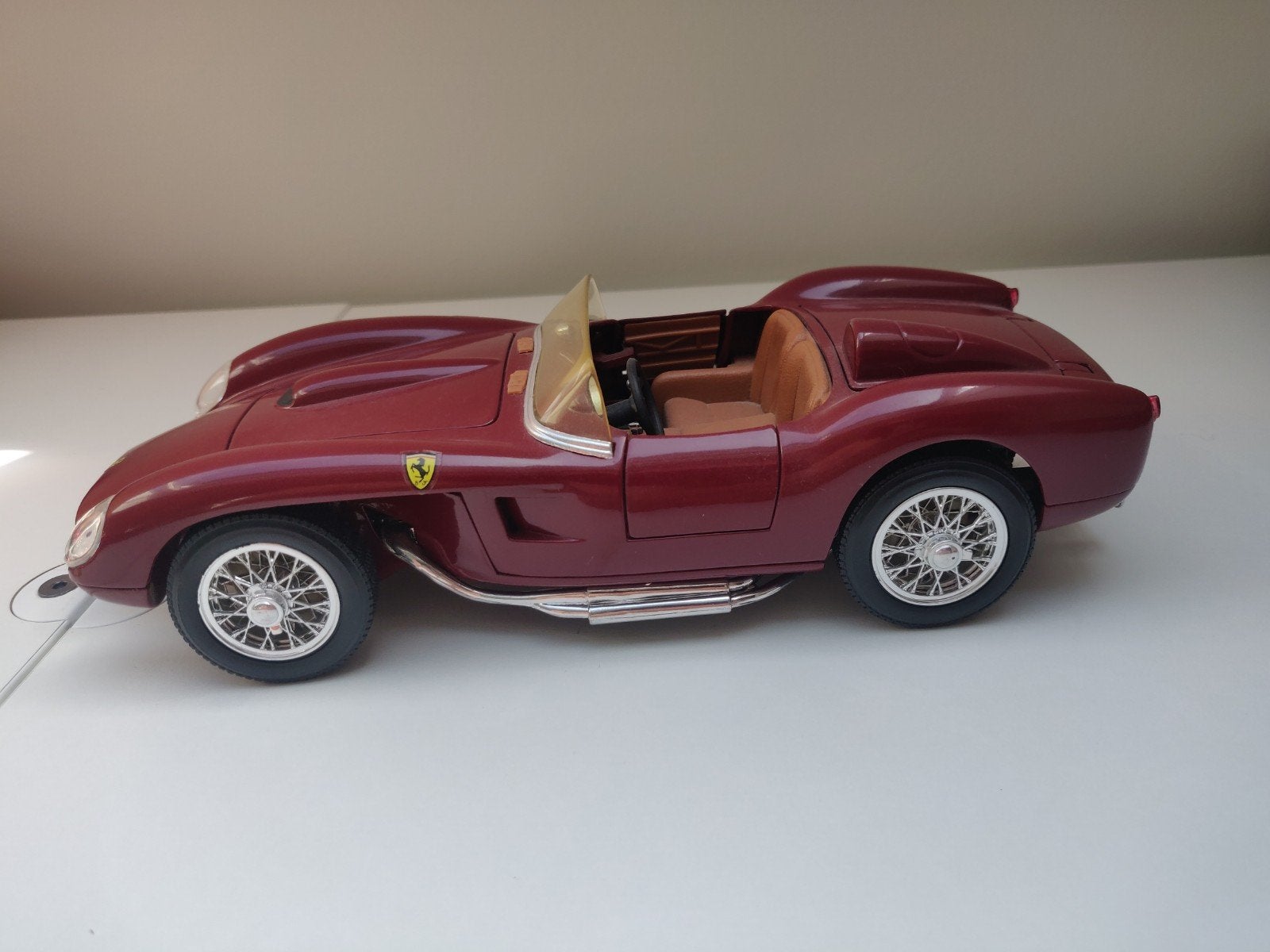 Bburago 1:18 - Ferrari 250 Testa Rossa (1958) - Donkerrood, Ophalen of Verzenden, Zo goed als nieuw, Auto, Burago