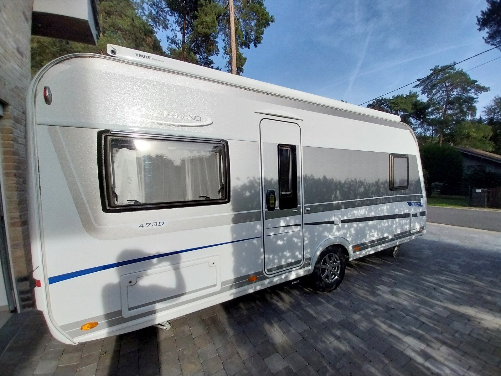 LMC Vivo Energy 473D, Caravans en Kamperen, Rondzit, Frans bed, Kachel, Particulier