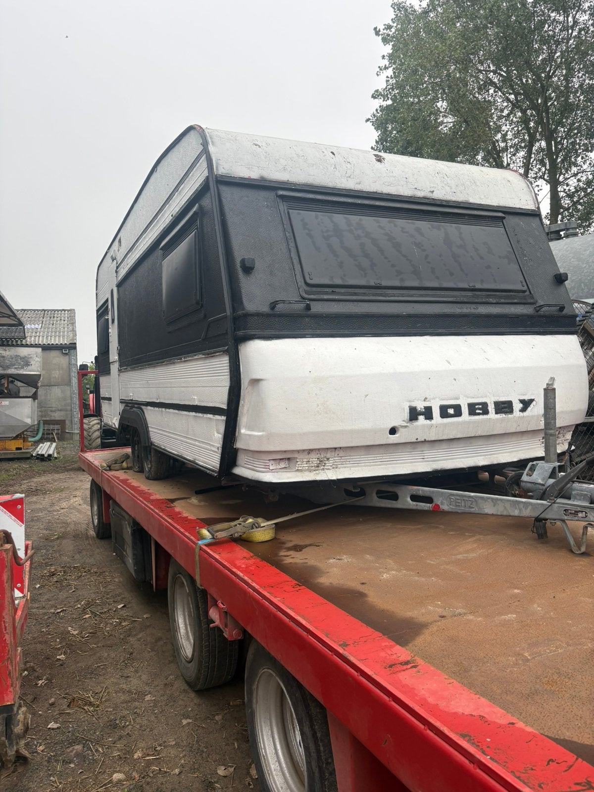 Gratis caravan, Ophalen