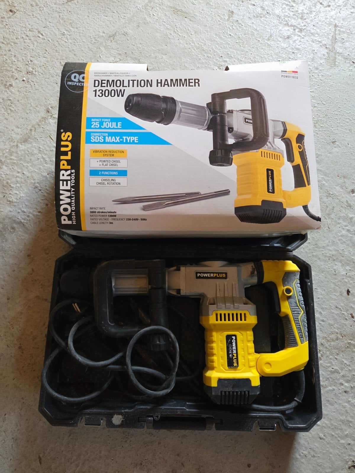 Marteau de démolition Powerplus POWX11832 1300W + 2 accessoi, Bricolage & Construction, Enlèvement