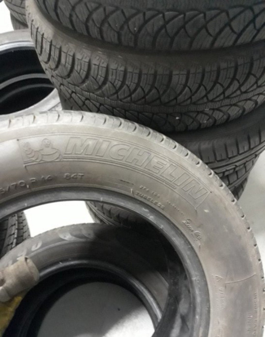 17570r14 175 70 r14 175/70/r14 Michelin avec montag, Enlèvement ou Envoi