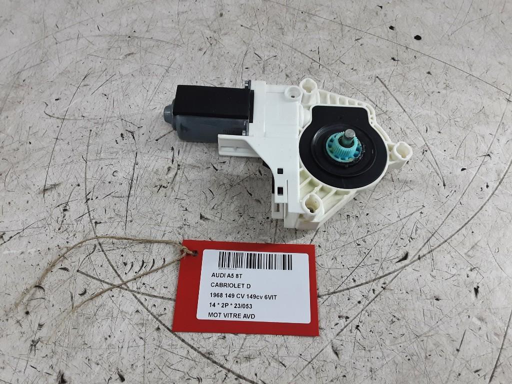 MOTEUR LEVE VITRE ELECTRIQUE AVANT DROIT A5 Cabrio (8F7), Mevr. I. Hauben, Audi, Utilisé, Droite