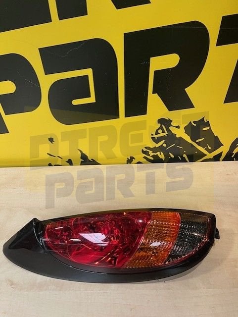 Citroën C-Zero/ Peugeot ion 4/12- achterlicht links (rood/wi, Neuf, Citroën, -, -
