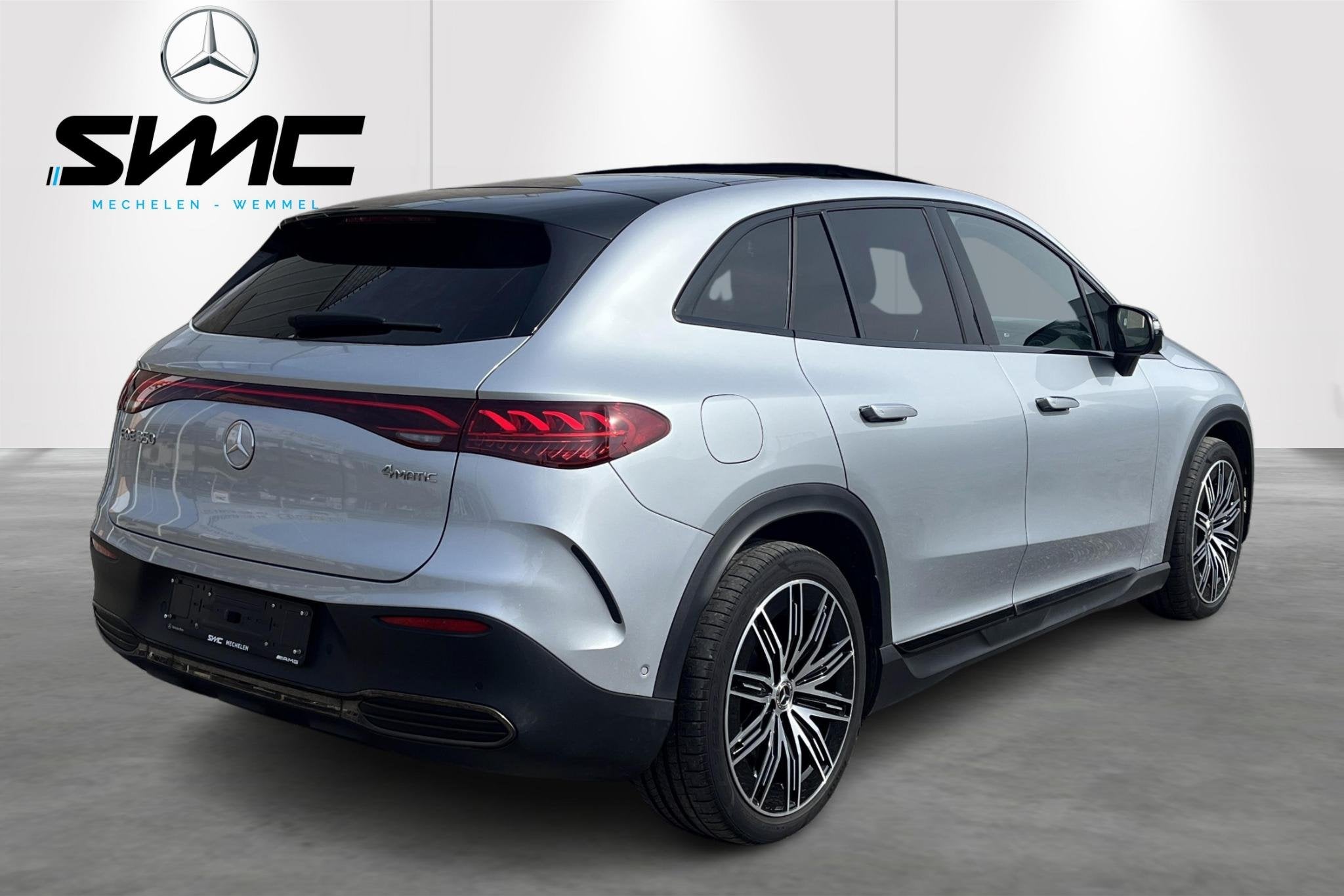 Mercedes-Benz EQE EQE 350 4MATIC AMG Line, Auto's, Mercedes-Benz, Automaat, 4 deurs, Stof, Gebruikt