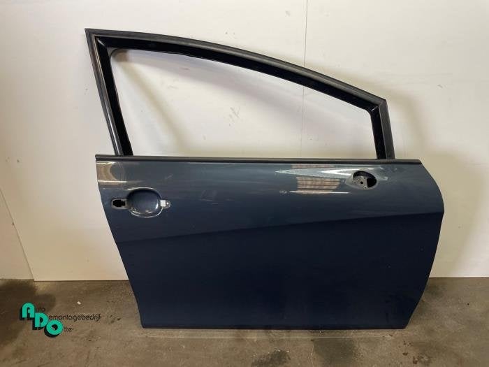 Portière 4portes avant droite d'un Seat Leon (Leon 09-) (LW, -, 3 mois de garantie, Utilisé, Porte