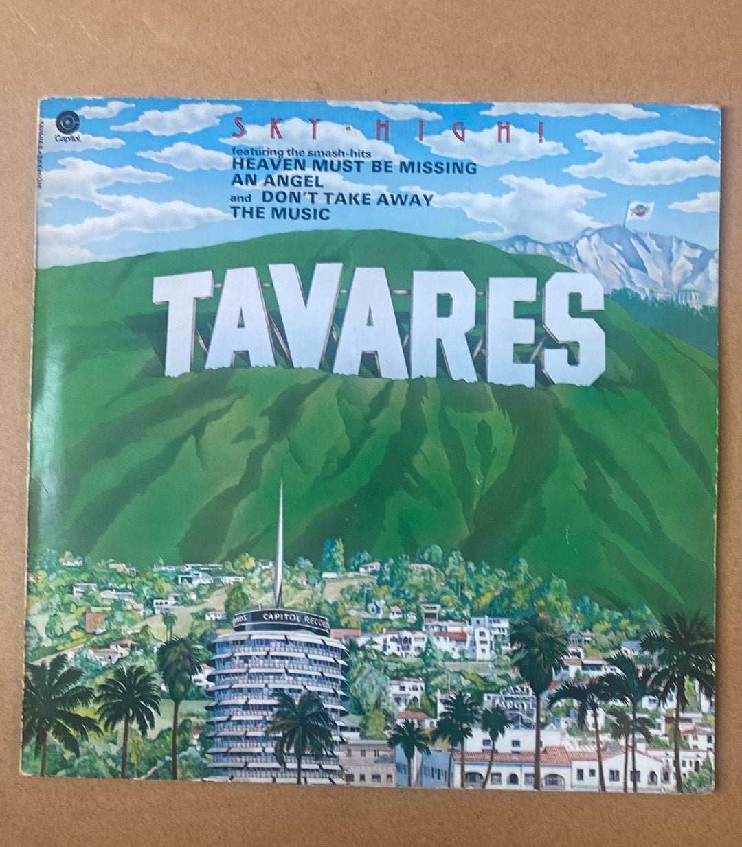 Tavares - Sky High LP R&B / Soul / Funk, CD & DVD, Vinyles | R&B & Soul, Enlèvement ou Envoi, Funk, LP