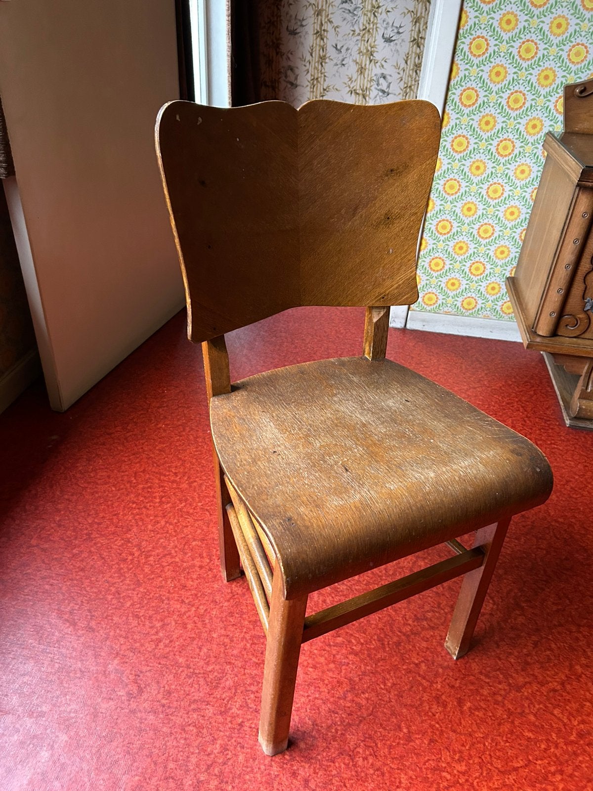 Vintage 8 houten stoelen 1950/60/70, Ophalen