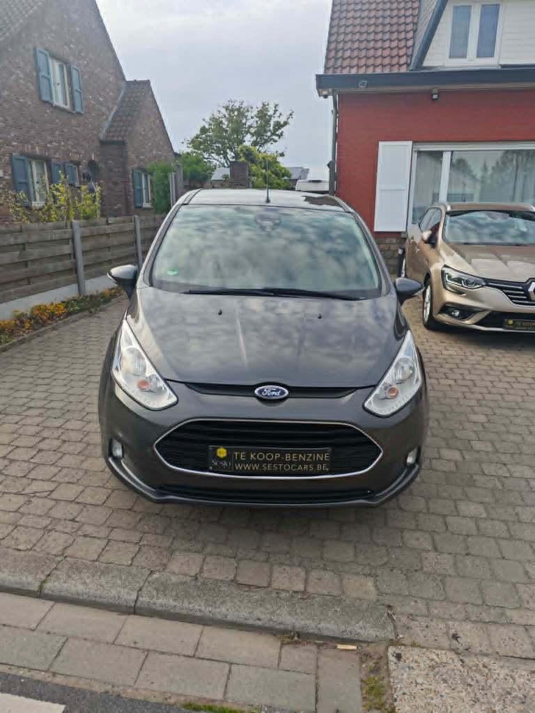 Ford B-Max 1.0 EcoBoost Trend EURO 6, Voorwielaandrijving, Stof, https://public.car-pass.be/vhr/e56bc217-2df1-4b8d-bd18-5f6399f25611