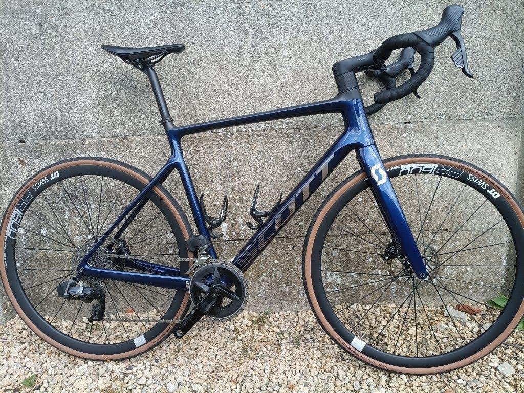 Scott Addict 10 (2022), 28 inch, Gebruikt, Carbon, Heren