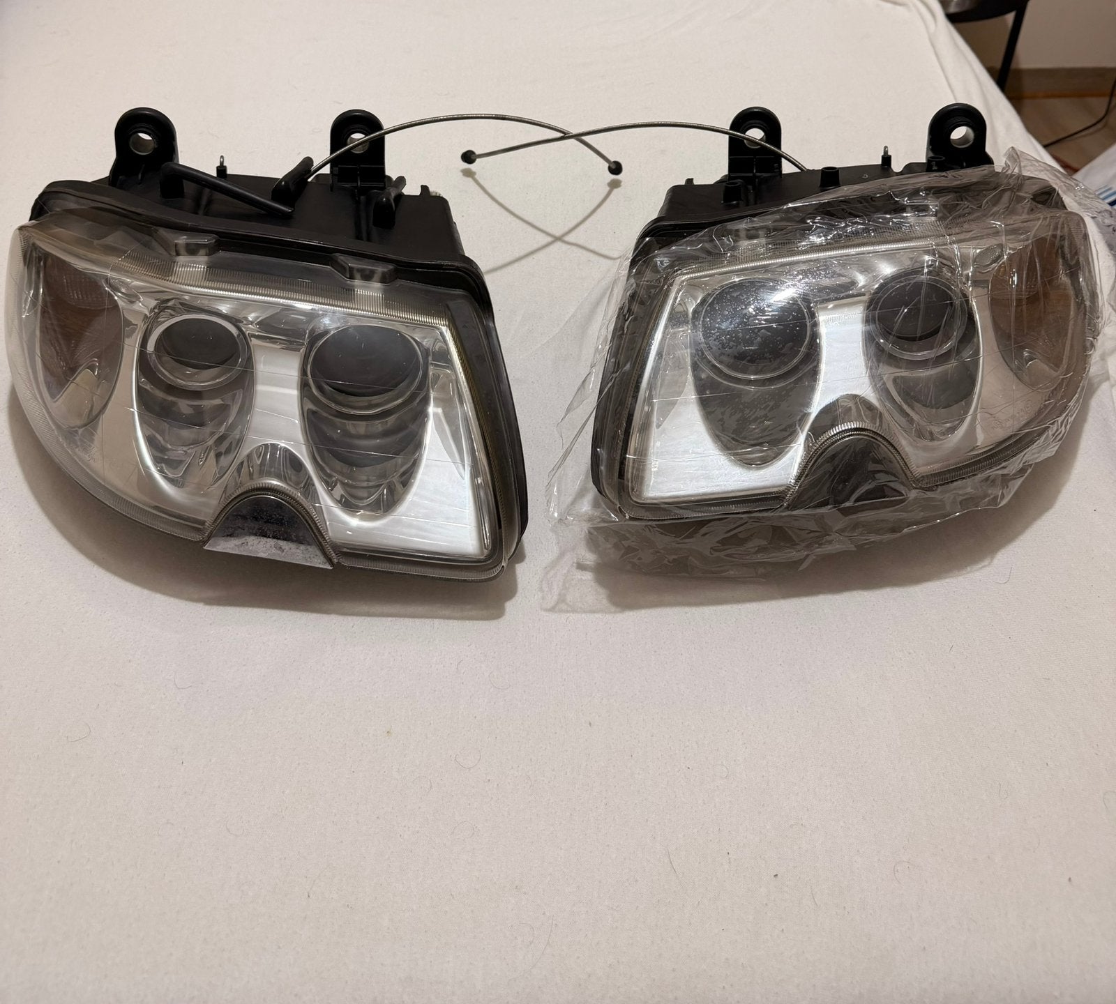 Maserati Quattroporte –Complete koplampen set links + rechts, Auto-onderdelen, Ophalen of Verzenden, Maserati