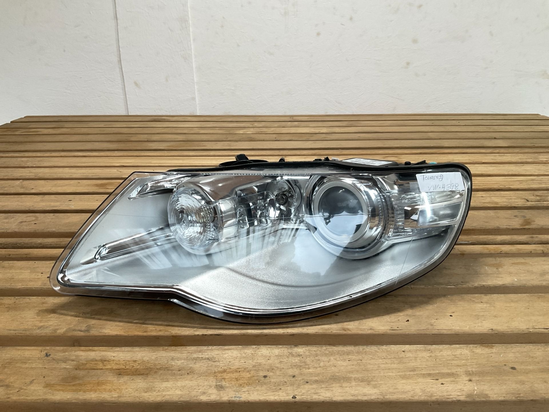 Koplamp Volkswagen Touareg 7L 06 10 (G) 7L6941039C vw-4398, Autos : Pièces & Accessoires, Volkswagen, Volkswagen AG, Vw@volkswagen.de