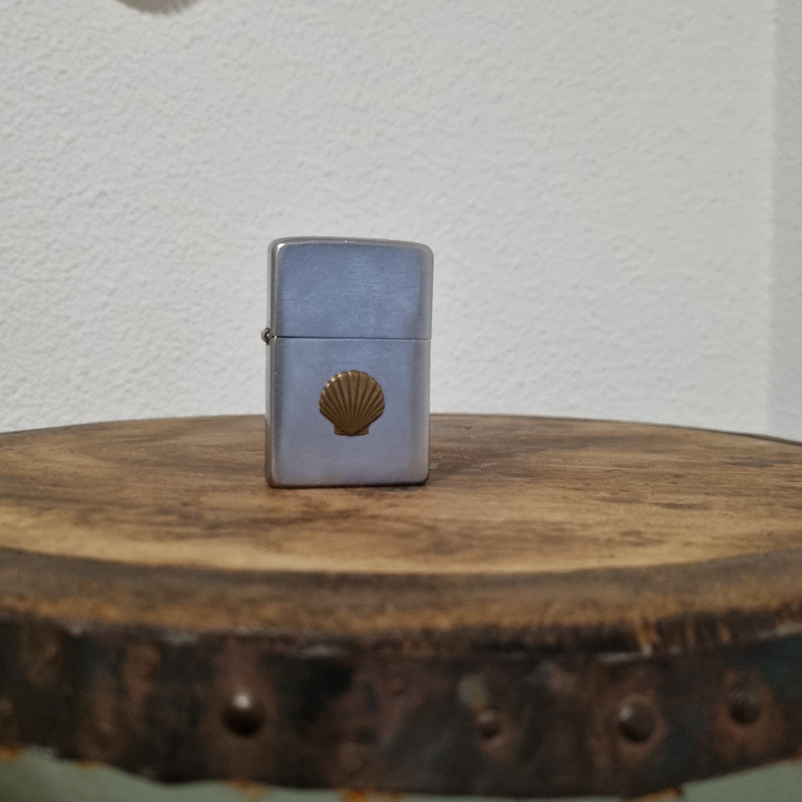 Zippo uit '54/55. Shell logo, originele insert., Verzamelen, Rookartikelen, Aanstekers en Luciferdoosjes, Ophalen, Gebruikt, Aansteker