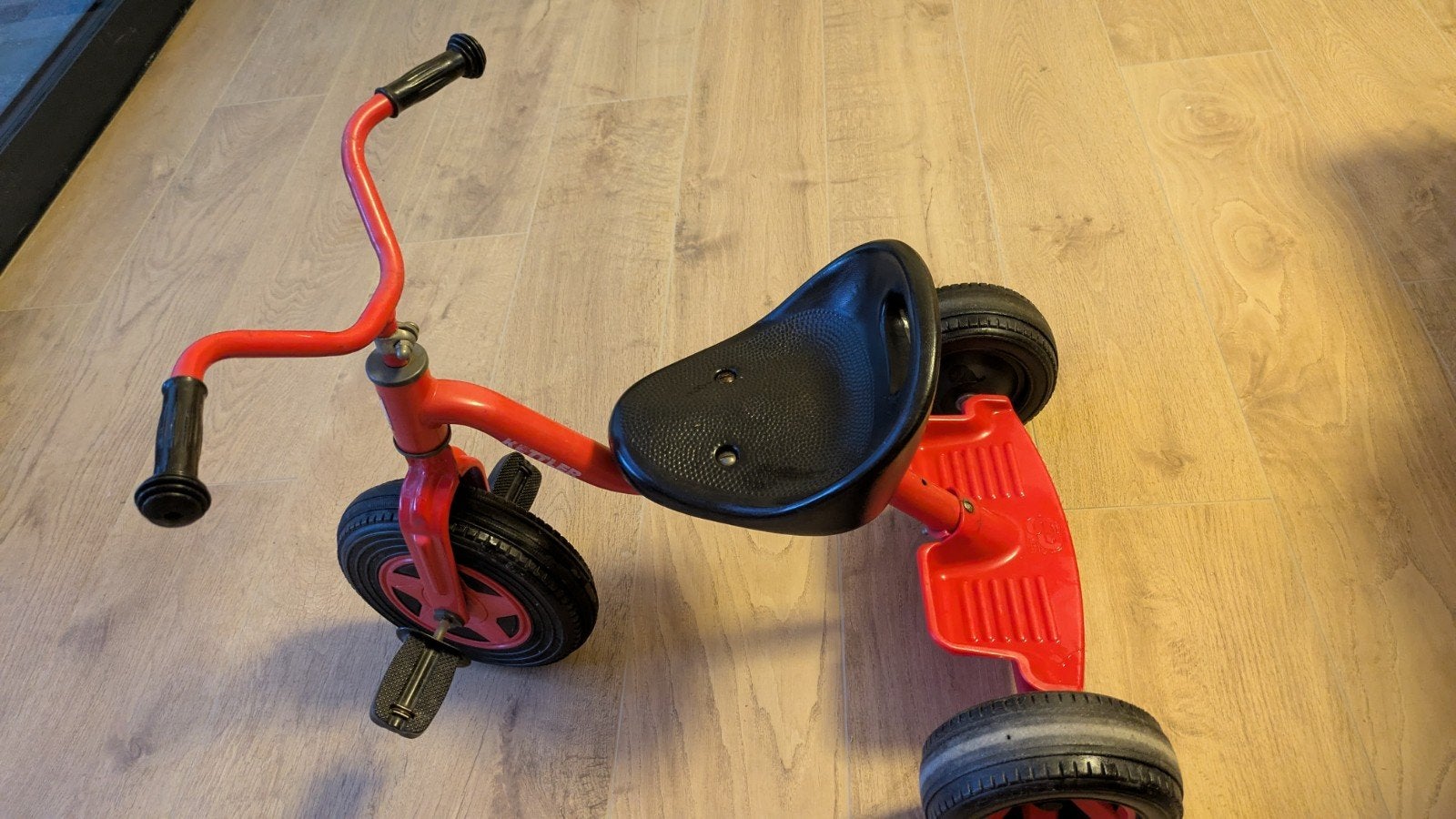 leuke rode driewieler Kettler, Ophalen