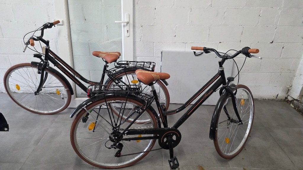 2 Velos dames a vendre, Enlèvement, Neuf, Autres marques