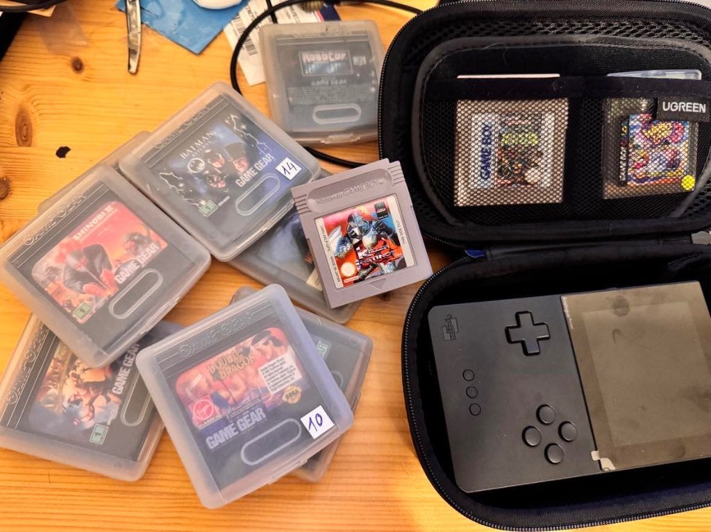 Analogue Pocket Black + Adaptateur GameGear + Lot de jeux, Games en Spelcomputers, Ophalen, Gebruikt
