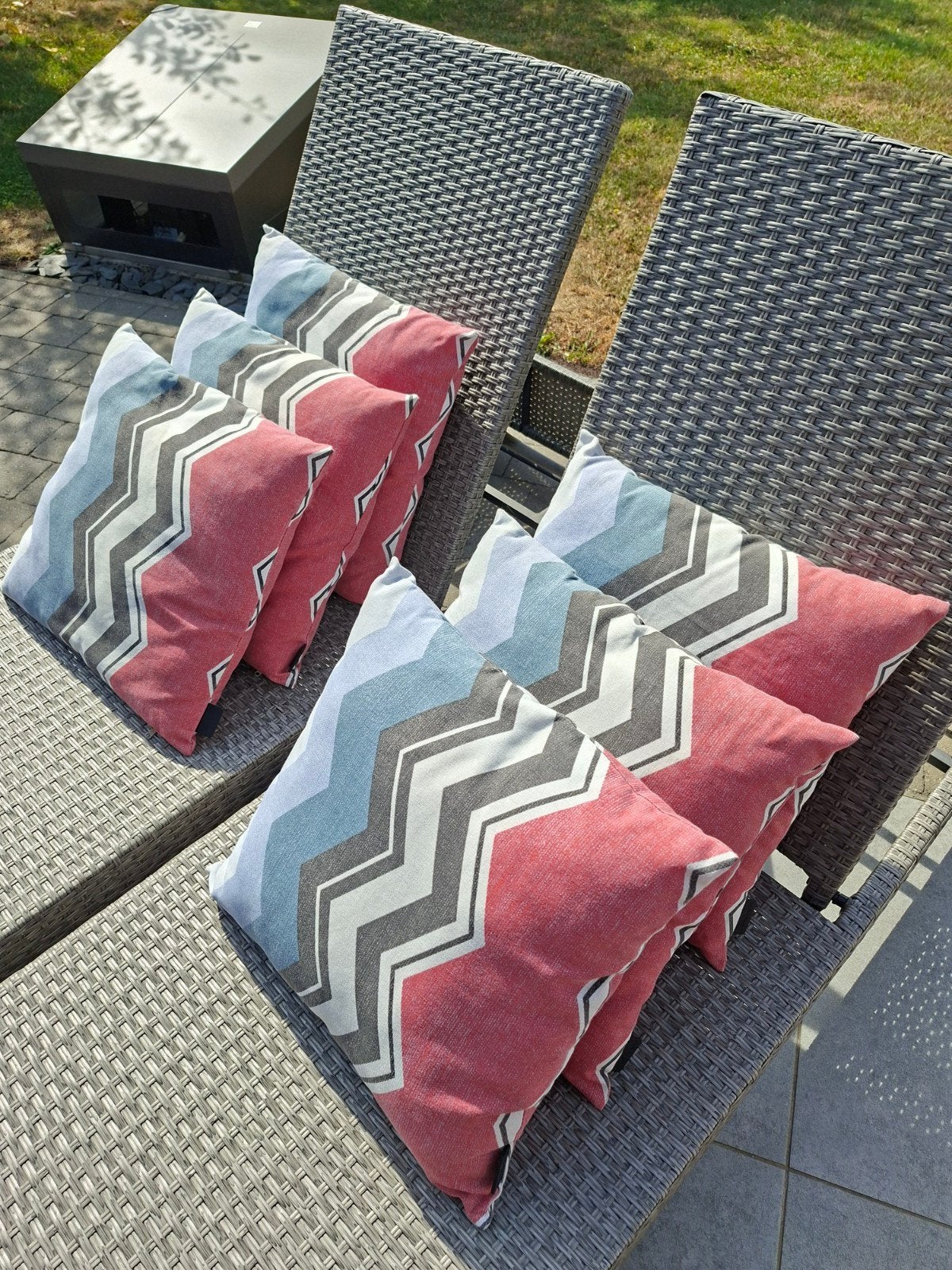 Lot de 6 coussins MADISON 40x40cm bon état, Utilisé