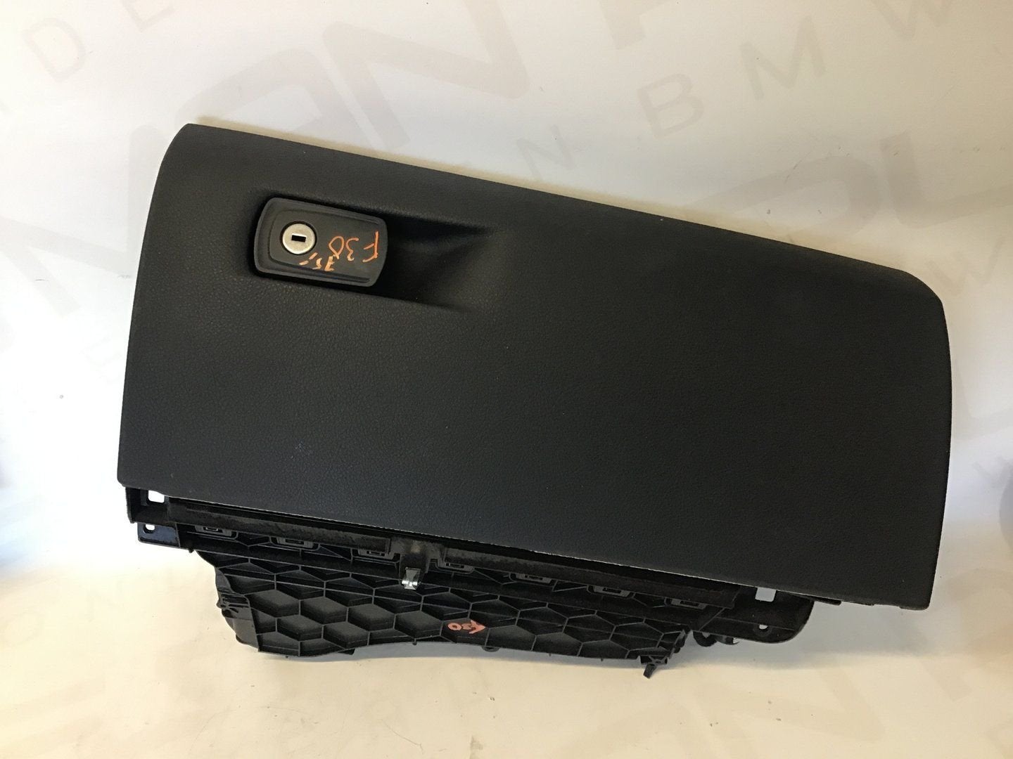 Dashboardkastje zwart BMW F30, -, Utilisé, -, Enlèvement ou Envoi