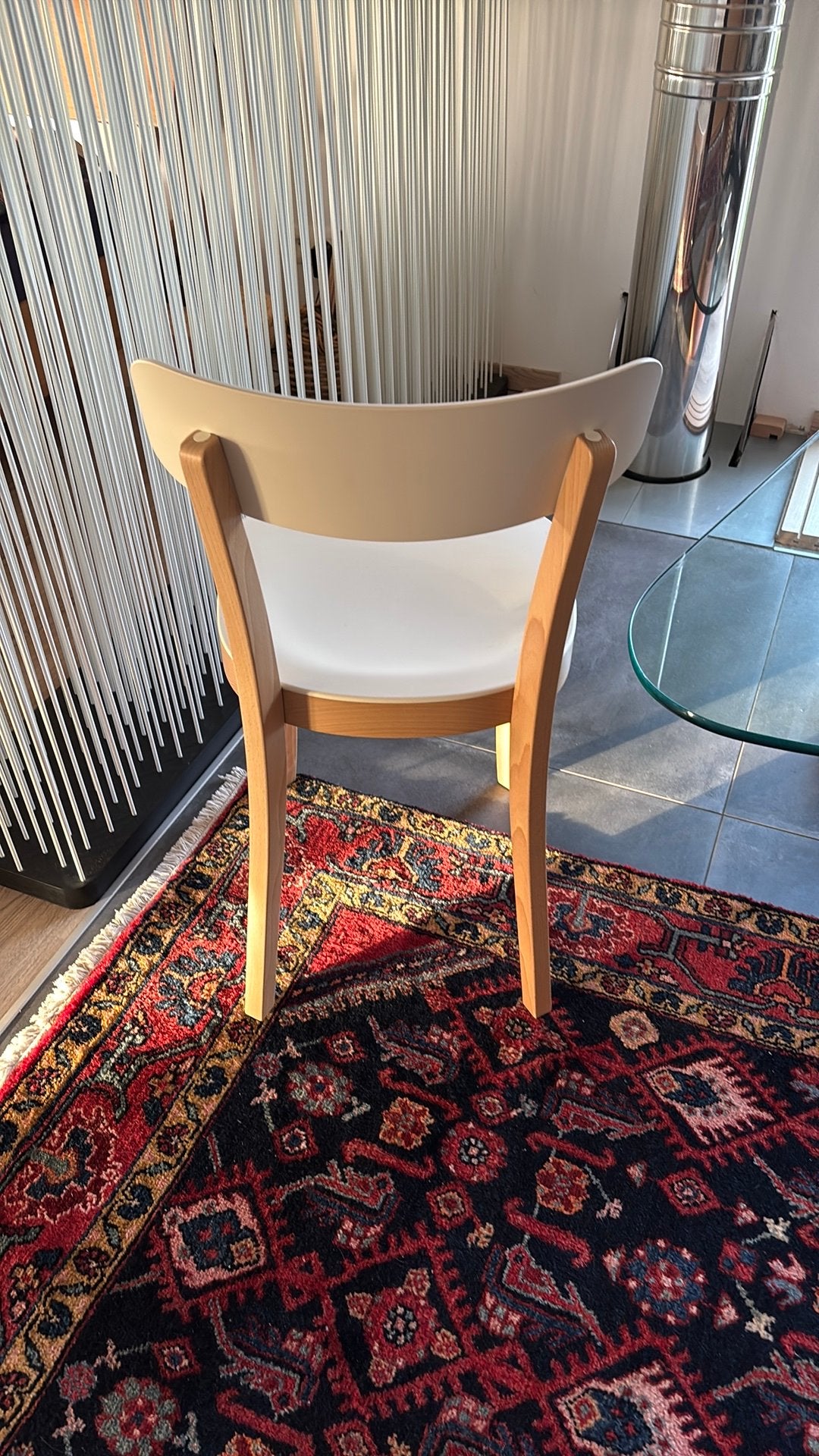 VITRA Basel stoel, Huis en Inrichting, Ophalen, Gebruikt, Wit, Design