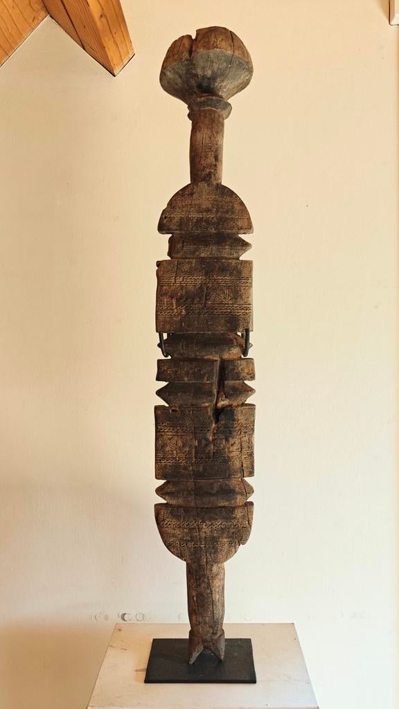 Antieke houten Toeareg tentpaal., Antiek en Kunst, Kunst | Niet-Westerse kunst, Ophalen of Verzenden