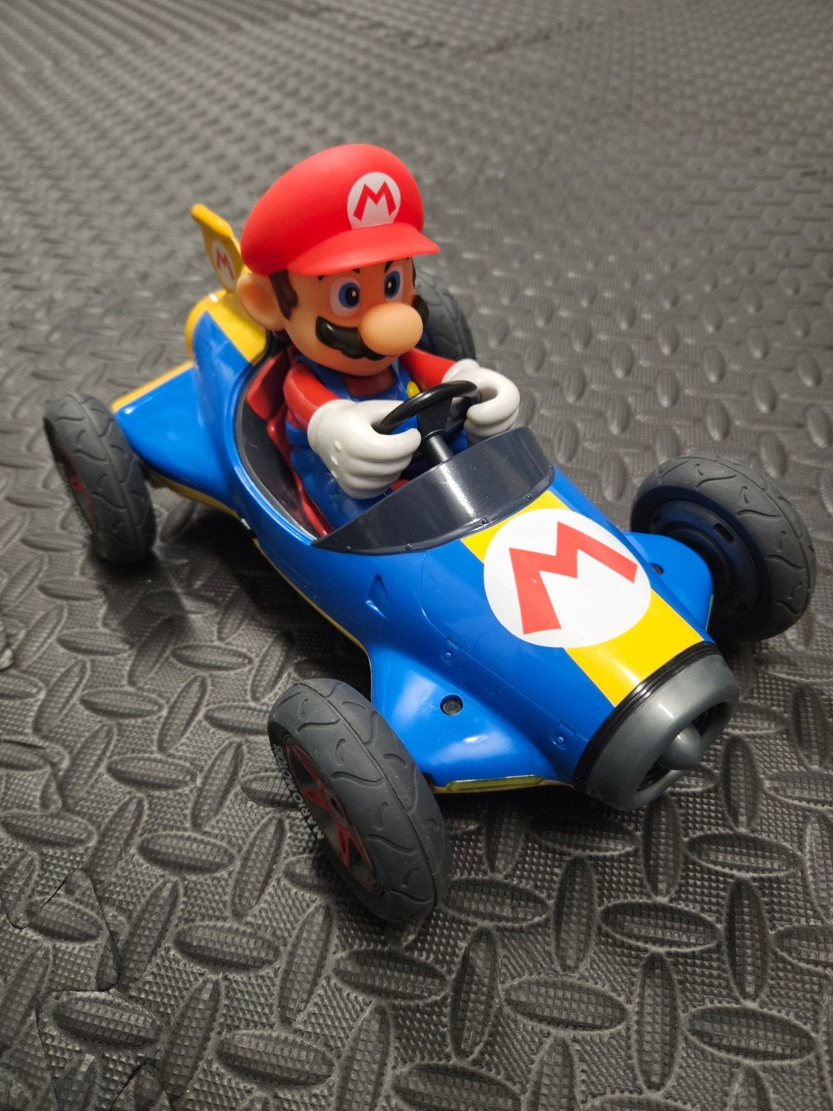 Carrera rc mario kart, Hobby en Vrije tijd, Ophalen