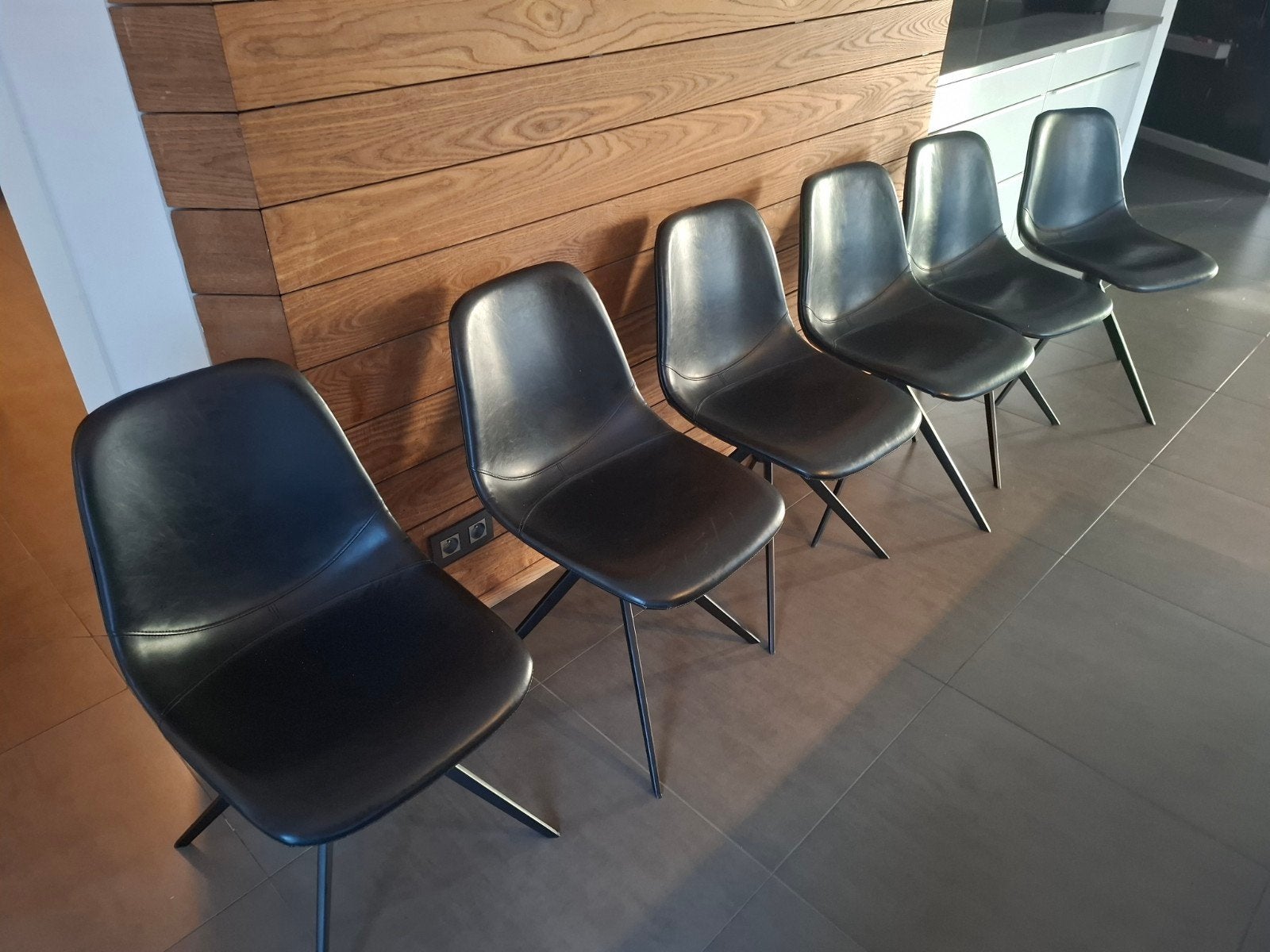 6 lederen eetkamer stoelen., Huis en Inrichting, Ophalen