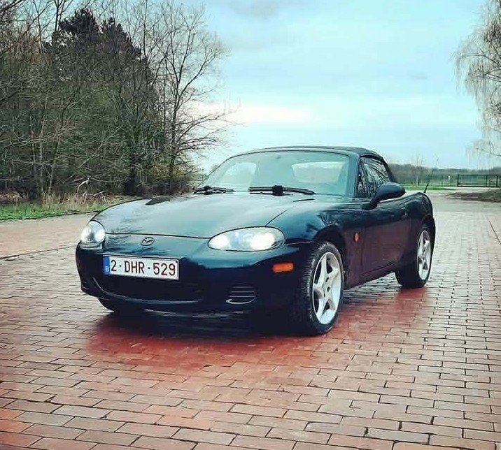 MX5 NBFL 1.8 6Bak 2001, Auto's, Achterwielaandrijving, Zwart, 4 cilinders, Cabriolet
