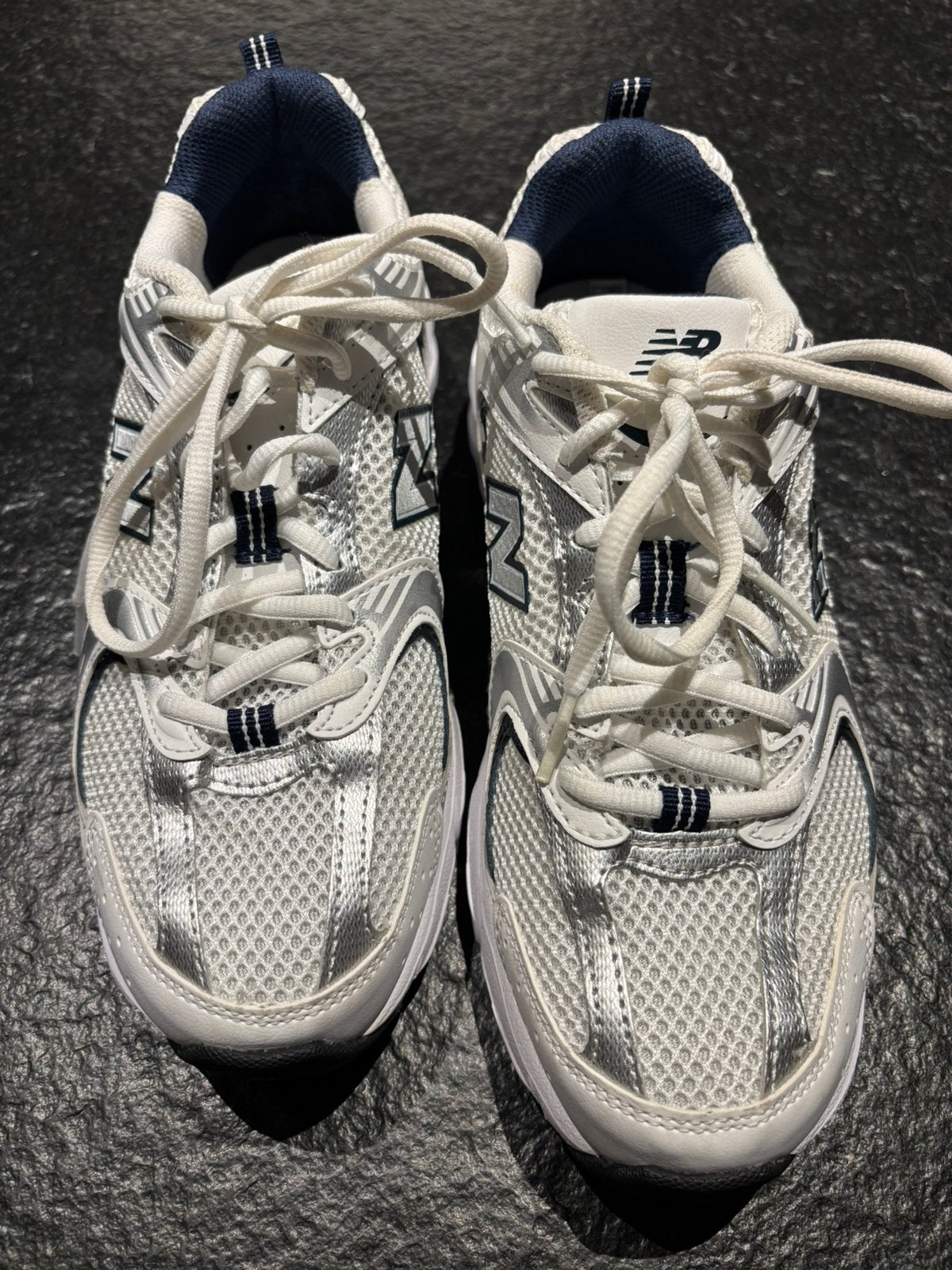 Sneakers New Balance, Ophalen of Verzenden, Zo goed als nieuw, Wit, Sneakers