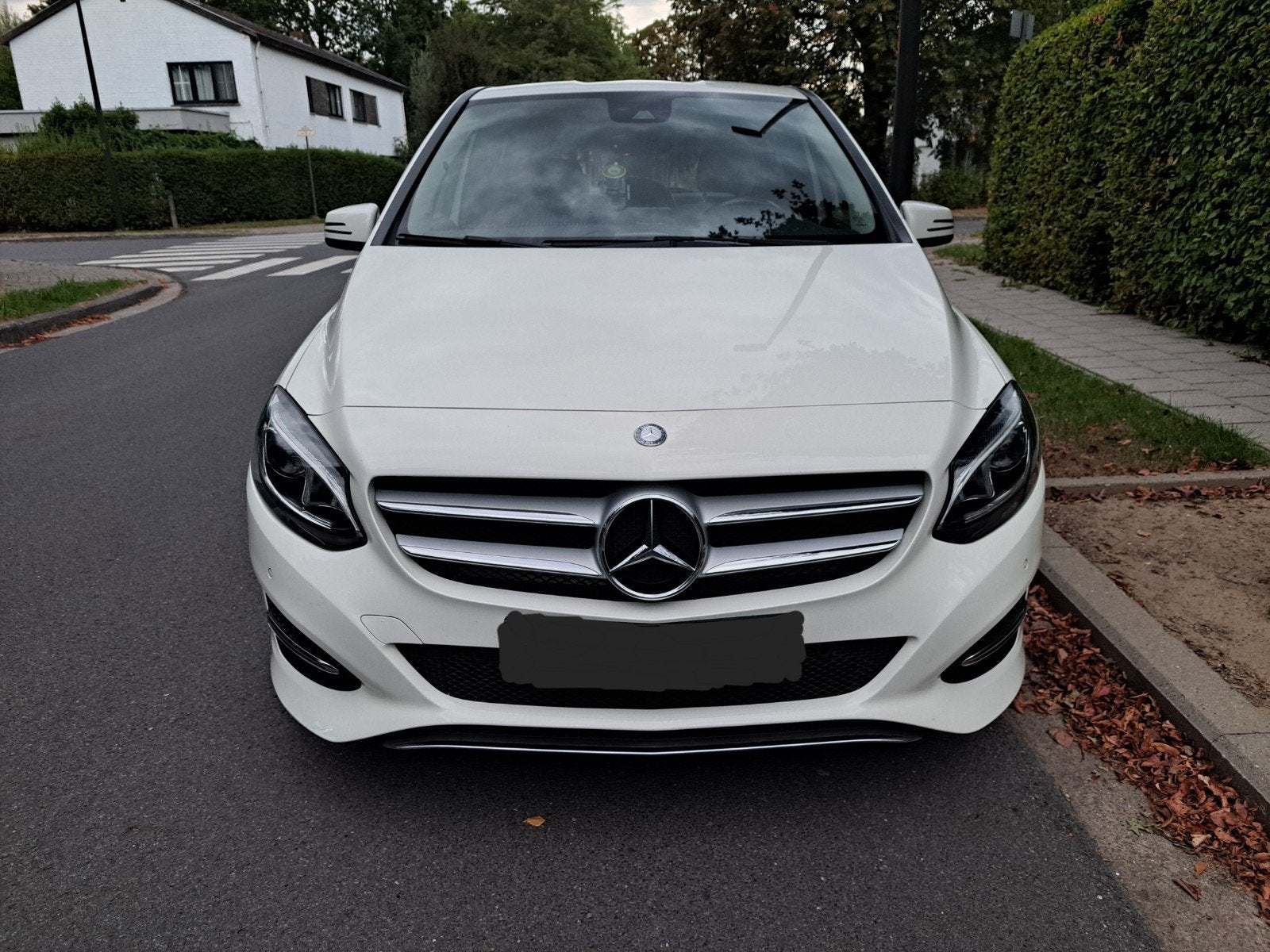 Mercedes-Benz B Classe 1.6 Essence. À partir de 2015. 6 mill, Autos, Boîte manuelle, Entretenue par le concessionnaire, 5 places