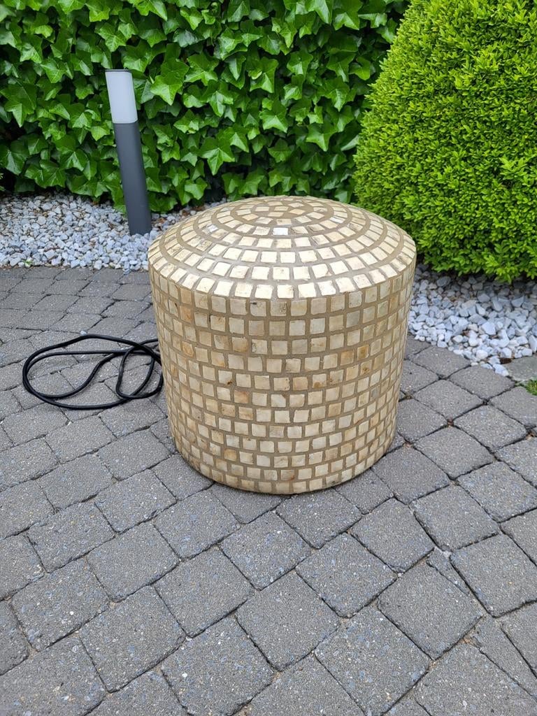 poef met sfeerverlichting, Tuin en Terras, Ophalen, Zo goed als nieuw