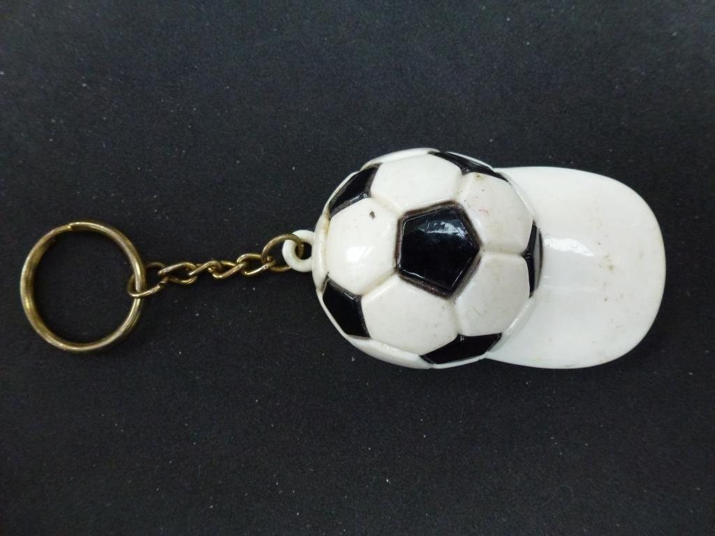 ouvre-bouteille porte-clés sifflet, Collections, Enlèvement ou Envoi, Utilisé, Sport