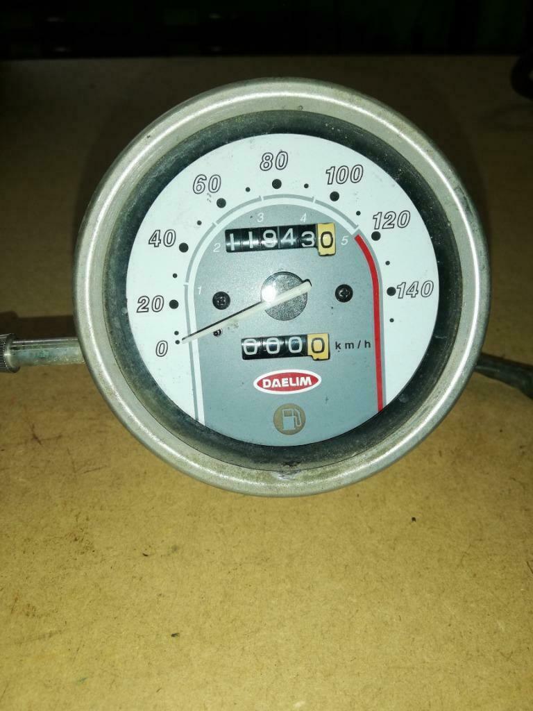 daelim vt 125 kilometerteller, Ophalen of Verzenden, Gebruikt