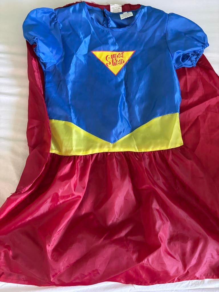 Verkleedkleren superheld, Ophalen, Zo goed als nieuw