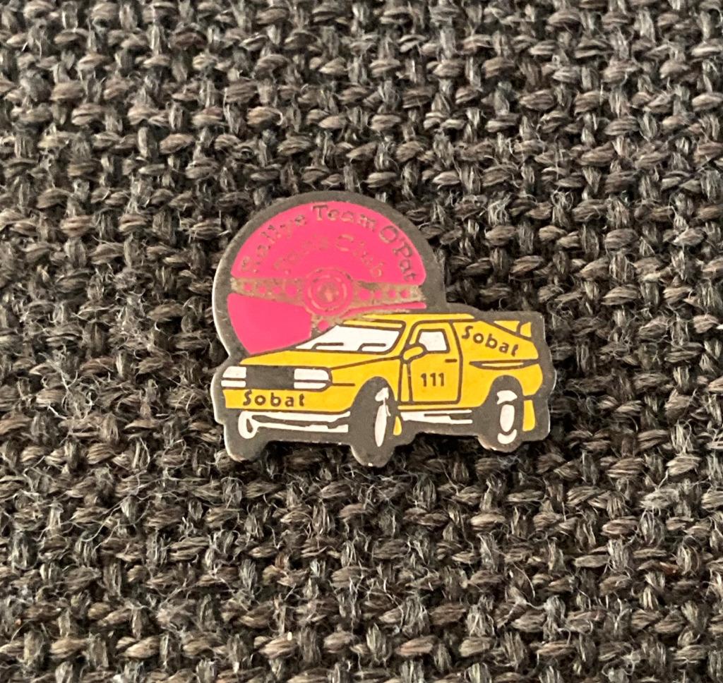PIN - RALLYE - RALLY - SOBAT, Envoi, Utilisé, Sport, Insigne ou Pin's