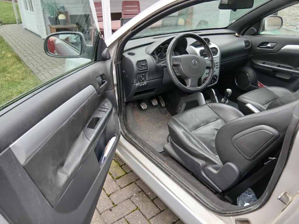 Opel tigra 1800cc.  Bj 2006.  82000km, Auto's, Leder, Particulier, Zetelverwarming, Te koop