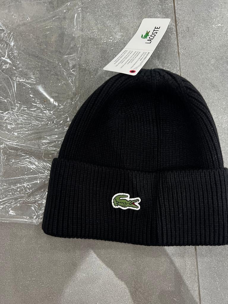 Bonnet Lacoste noir, Kleding | Heren, Mutsen, Sjaals en Handschoenen, Lacoste, Nieuw, Overige maten, Ophalen of Verzenden
