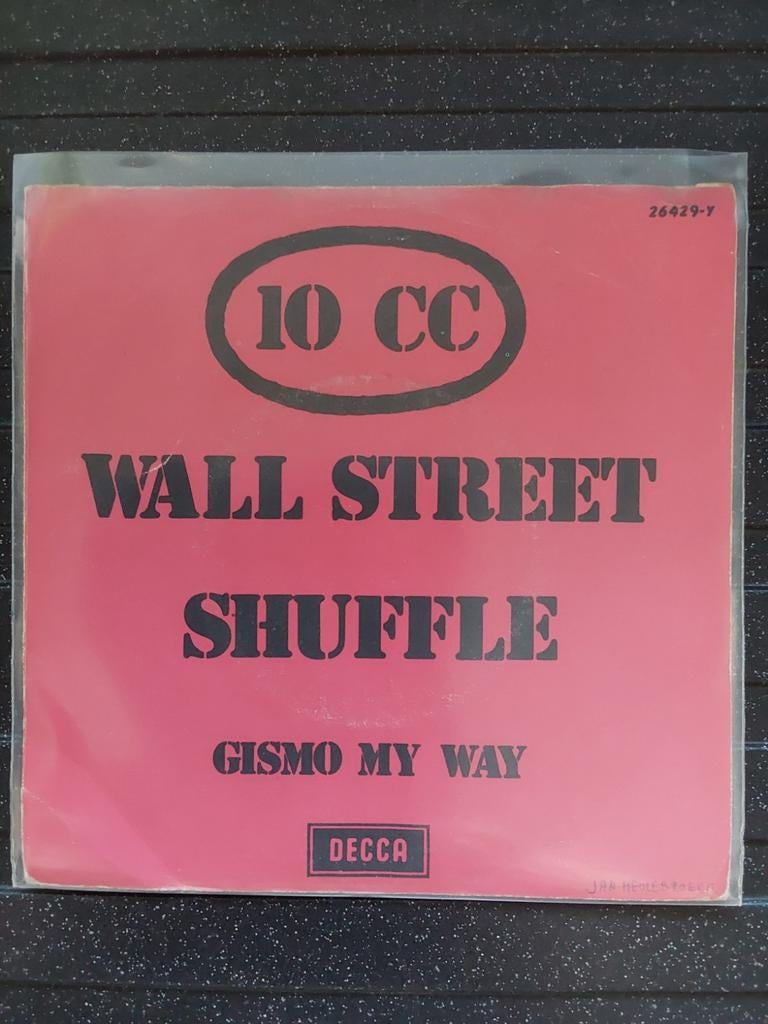 45T 10CC - Wall Street Shuffle (1974), Gebruikt, 7 inch, Single, Ophalen of Verzenden