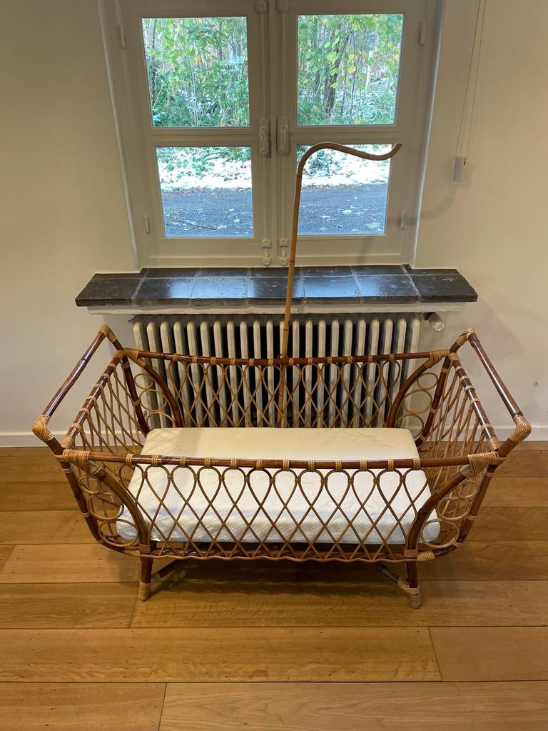 Babybed rotan - lengte 130 cm, Enlèvement, Utilisé, Lit