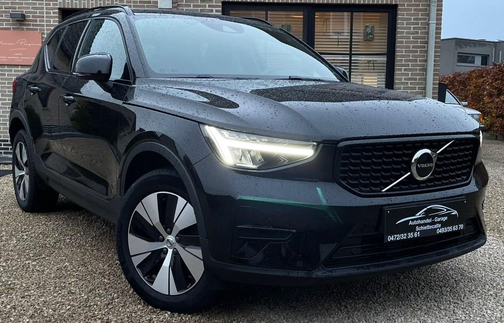 Volvo XC40 T4 Recharge DKG Core, Auto's, Volvo, Automaat, Stof, Zwart, Bedrijf