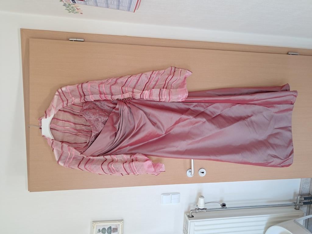 Robe cérémonie, Vêtements | Femmes, Habits de circonstance, Enlèvement, Neuf