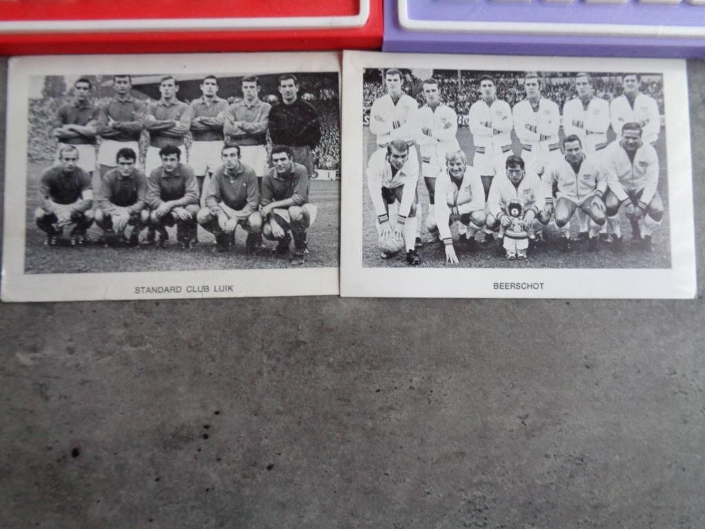 équipes de football grande taille années 1960 2x Standard, Enlèvement ou Envoi