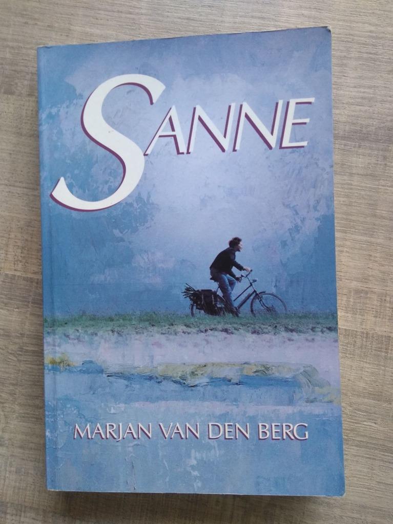 Sanne, Boeken, Ophalen of Verzenden, Gelezen, Marjan van den Berg
