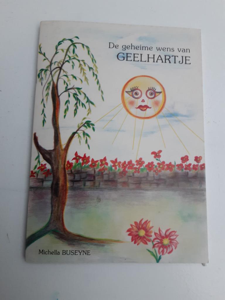 Michella Buseyne - 4 sprookjesboekjes -  +3 krantenknipsels, Boeken, Sprookjes en Fabels, Zo goed als nieuw, Ophalen