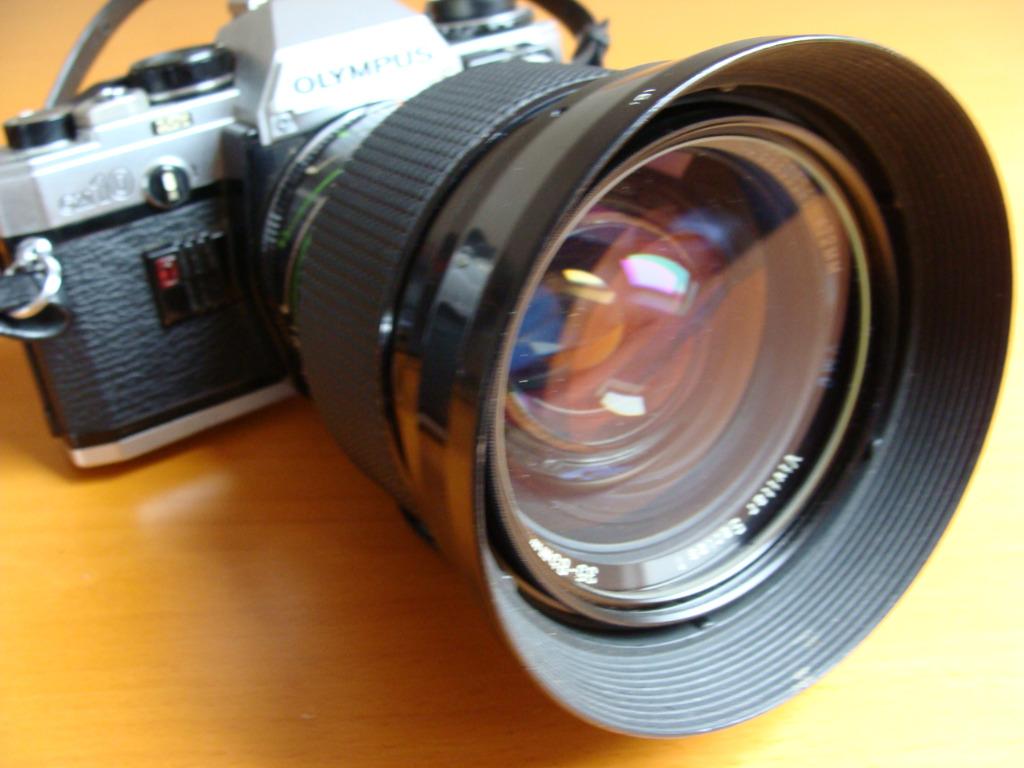 Vivitar Série 1 35-85 mm f/ 1:2.8 (montage à baïonnette), Enlèvement ou Envoi, Comme neuf, Téléobjectif, Zoom