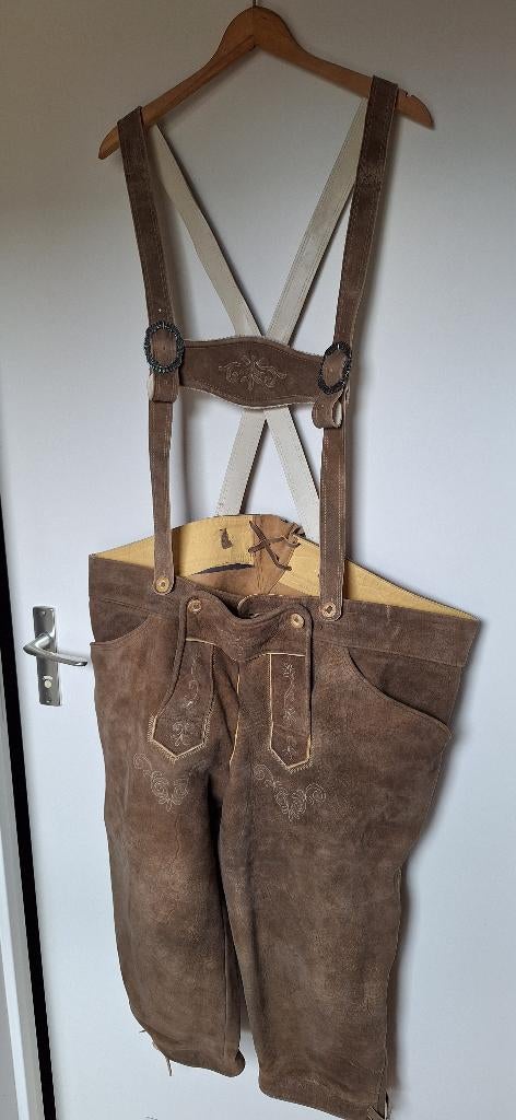 Oostenrijkse Lederhosen Heer Grote maat, Vêtements | Hommes, Grandes tailles, Enlèvement ou Envoi, Comme neuf, Brun, Pantalon ou Jeans