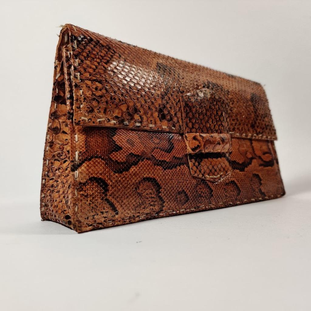 pochette vintage en peau de serpent Boho Chic faite à la mai, Enlèvement ou Envoi