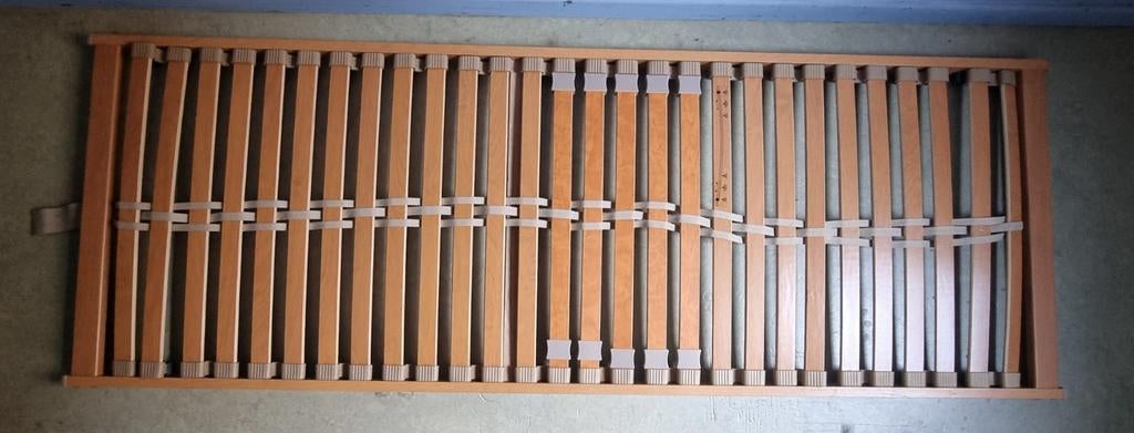Lattenbodem 70x195 cm, Ophalen, Gebruikt