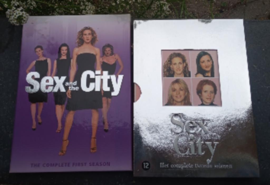 5xDVD: "Sex and the City" S1 en S2, Enlèvement ou Envoi, Utilisé