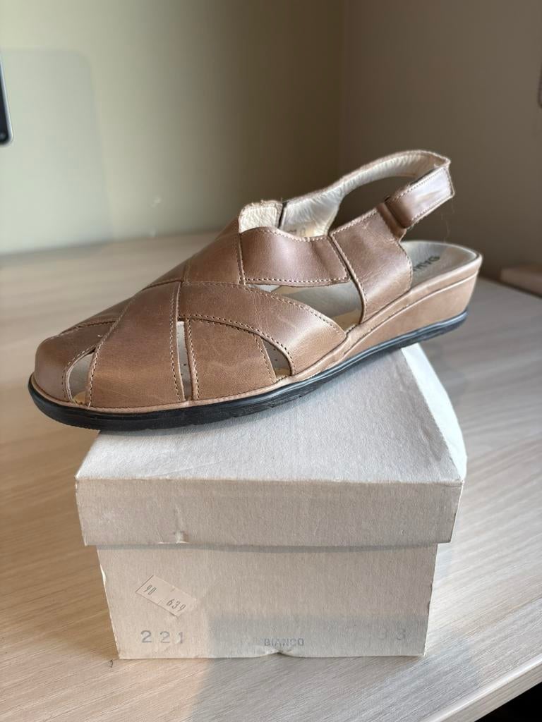 Sandales Damart neuves pour femmes, Neuf, Beige, Enlèvement, Sandales et Mûles