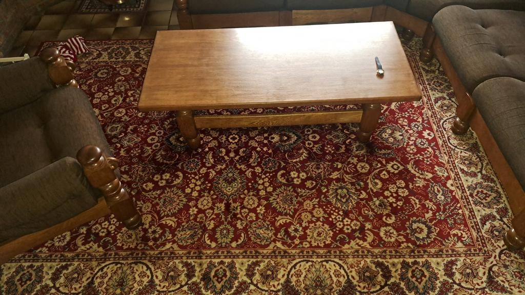 Tapis en laine en parfait état, Enlèvement