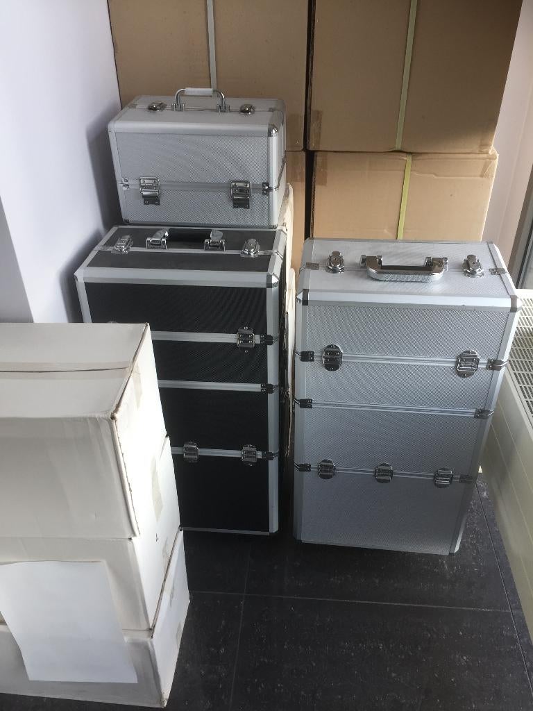 Manicure Trolley, Ophalen, Zwart, Met slot, Nieuw